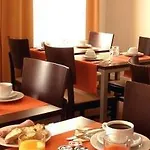 Adagio Access Strasbourg Aparthotel 3*