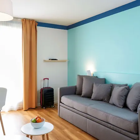 Adagio Access Strasbourg מלון דירות 3*