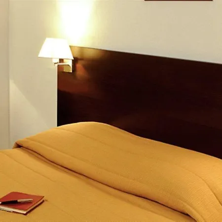 Adagio Access Strasbourg מלון דירות 3*